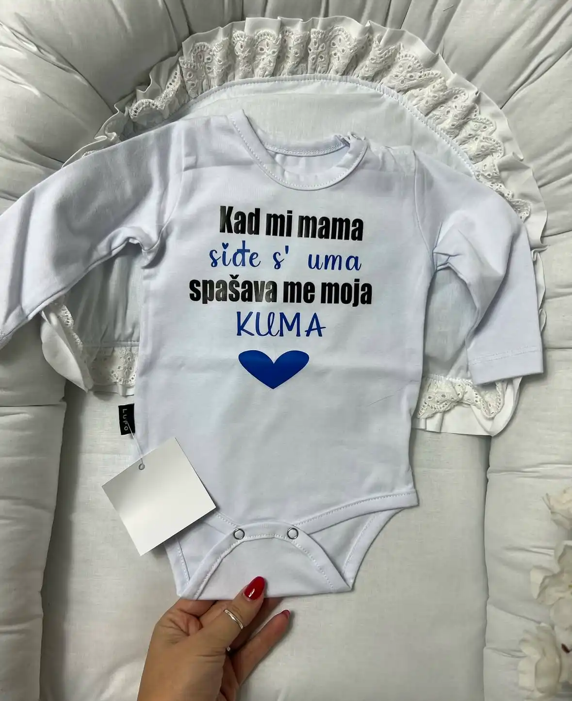 Screenshot Kad mi mama sidje sa uma spašava me kuma - Bodić :) - Slika 1