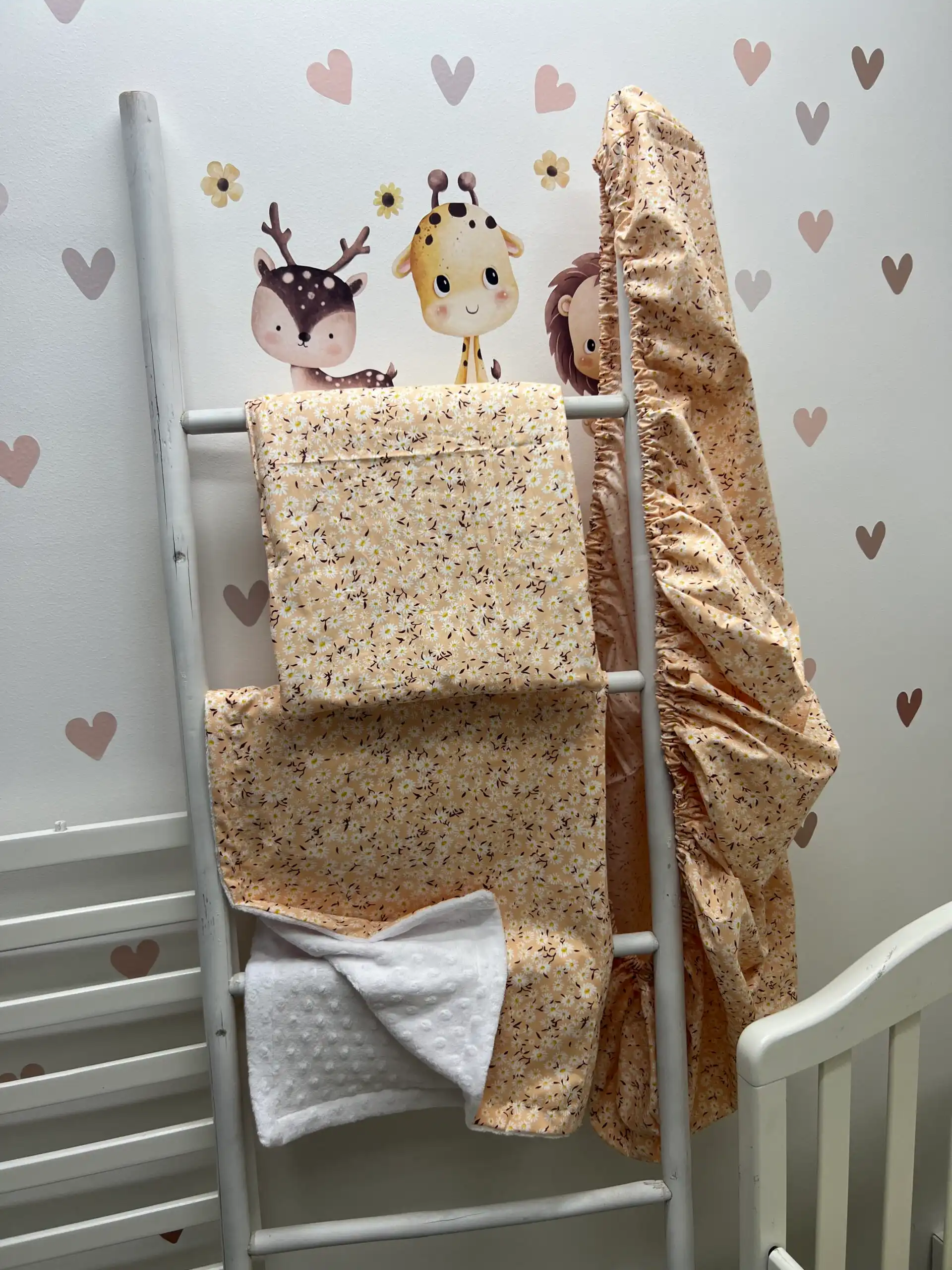 IMG_2105 Posteljina "Kajsija cvetić" - Slika 1