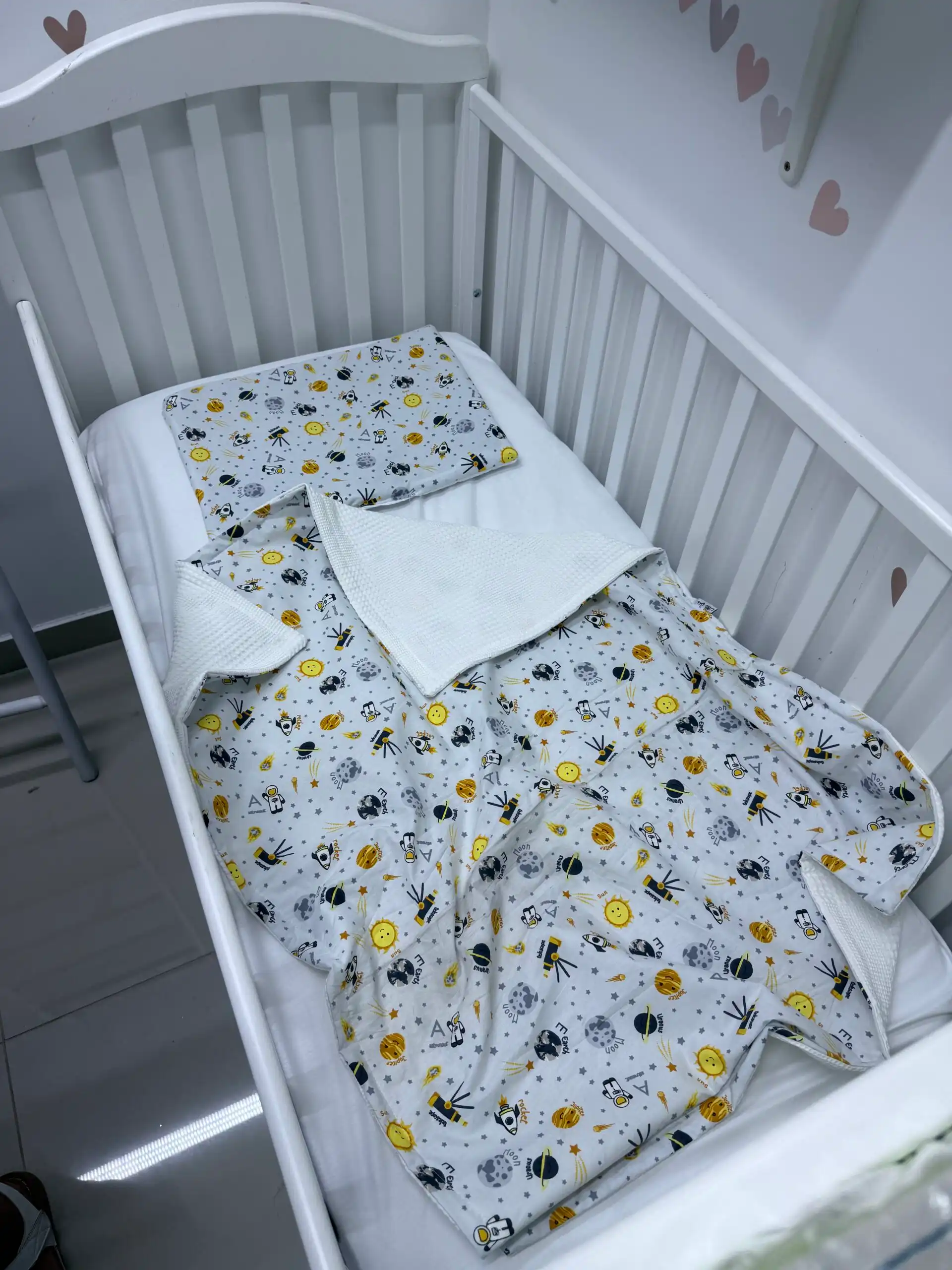 IMG_8299 Posteljina "Svemir" - Slika 1