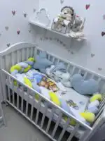 Set posteljine za krevetac Nasmejani oblačak – Plavo/žuto/belo