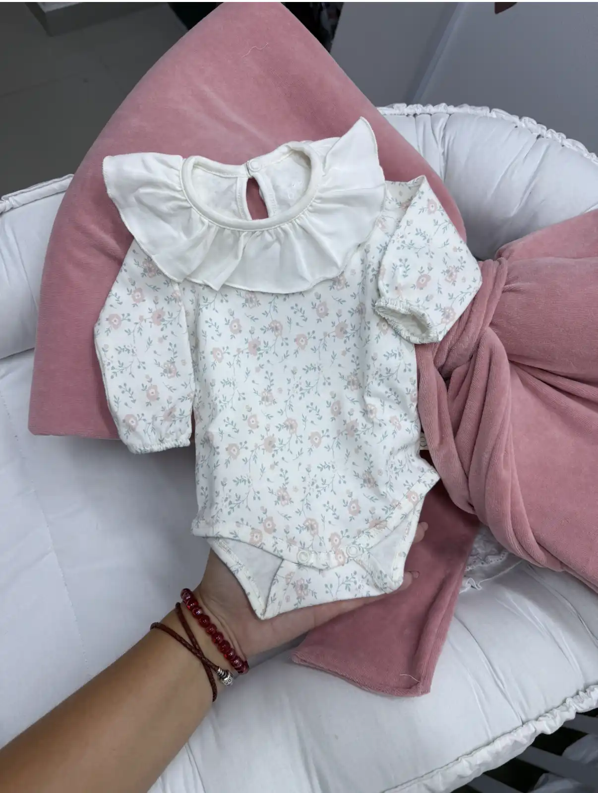 IMG_8309 "Just kiddin" floral bodić sa karnerom - Slika 1