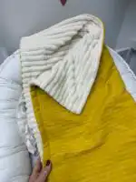 Pletenina/ polar topli prekrivač – Oker - Slika 2