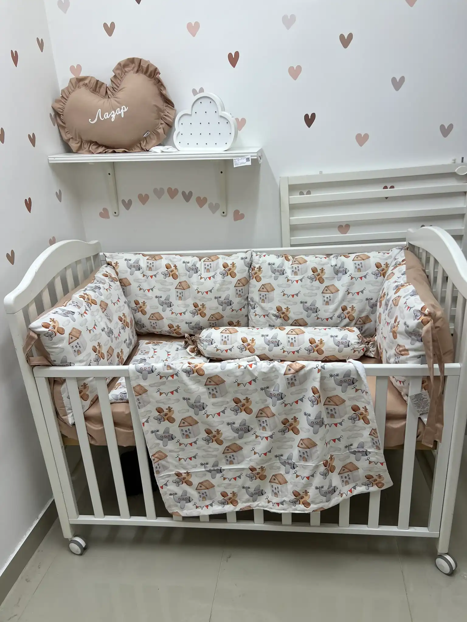 IMG_0446 Posteljina za krevetac - avion - Slika 1