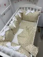 Set posteljine za krevetac - Braon cvetići na bež pozadini - Slika 2