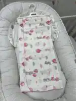 Muslin prekrivač - zeka sa roze balonima