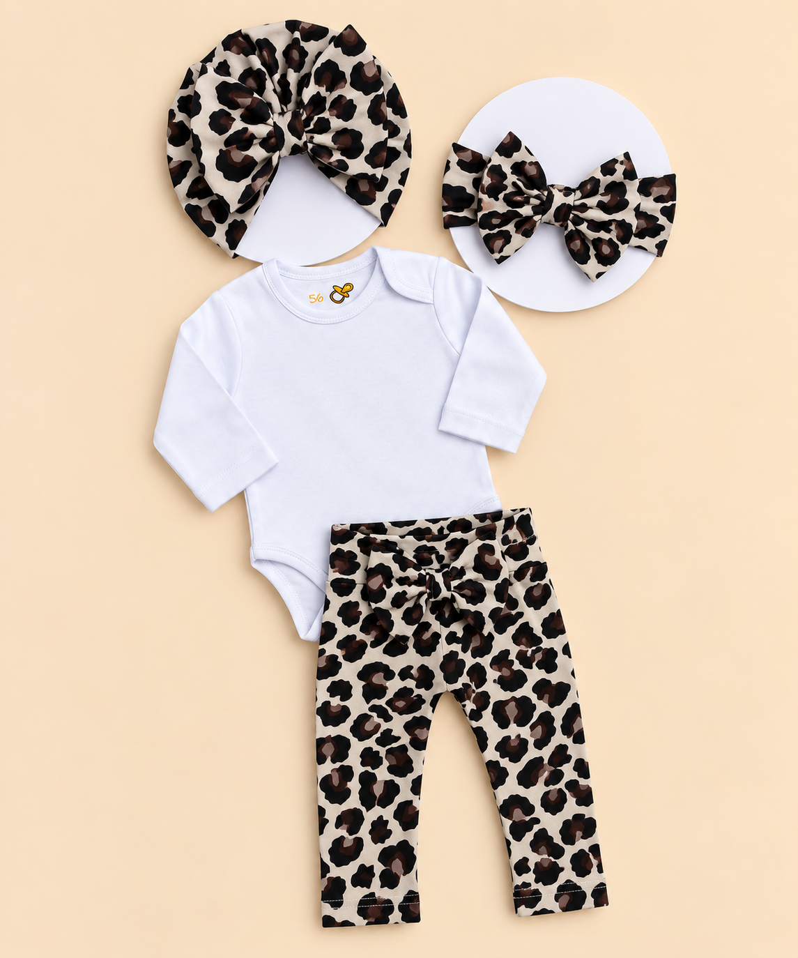 Komplet za bebe sa leopard mašnama IZABERI NATPIS Set za devojčice 2/1 -belo/tigrasto - Slika 1