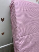Dušečni čarsaf za krevetac sa lastišem - roze prugica - Slika 3